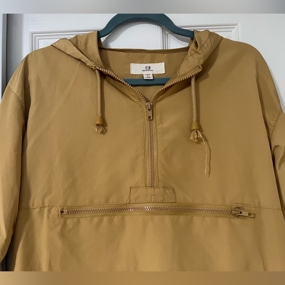 Rain jacket quarter zip